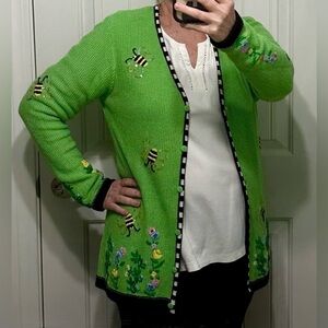 Quacker Factory BumbleBee Floral Cardigan full button front Sweater Fits like L